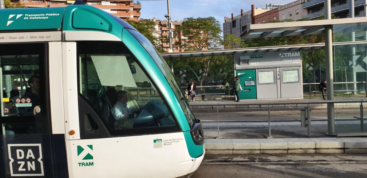Subway Station Apartment Near Camp Nou L'Hospitalet de Llobregat Kültér fotó